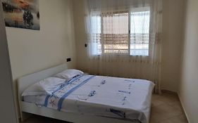 Appartement Proche De Rabat Et De L'Aeroport